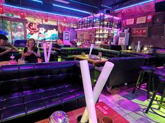 -喜鹊音乐酒馆(西街店)