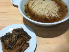 -朱鸿兴面馆(镇湖店)