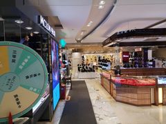 -嘉兴戴梦得购物中心