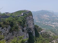 -抱犊寨风景区