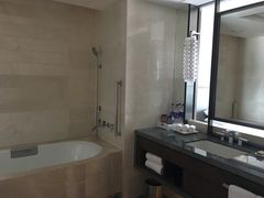 -舟山希尔顿酒店