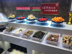 自助取餐区-沸炉重庆老火锅(军事博物馆店)