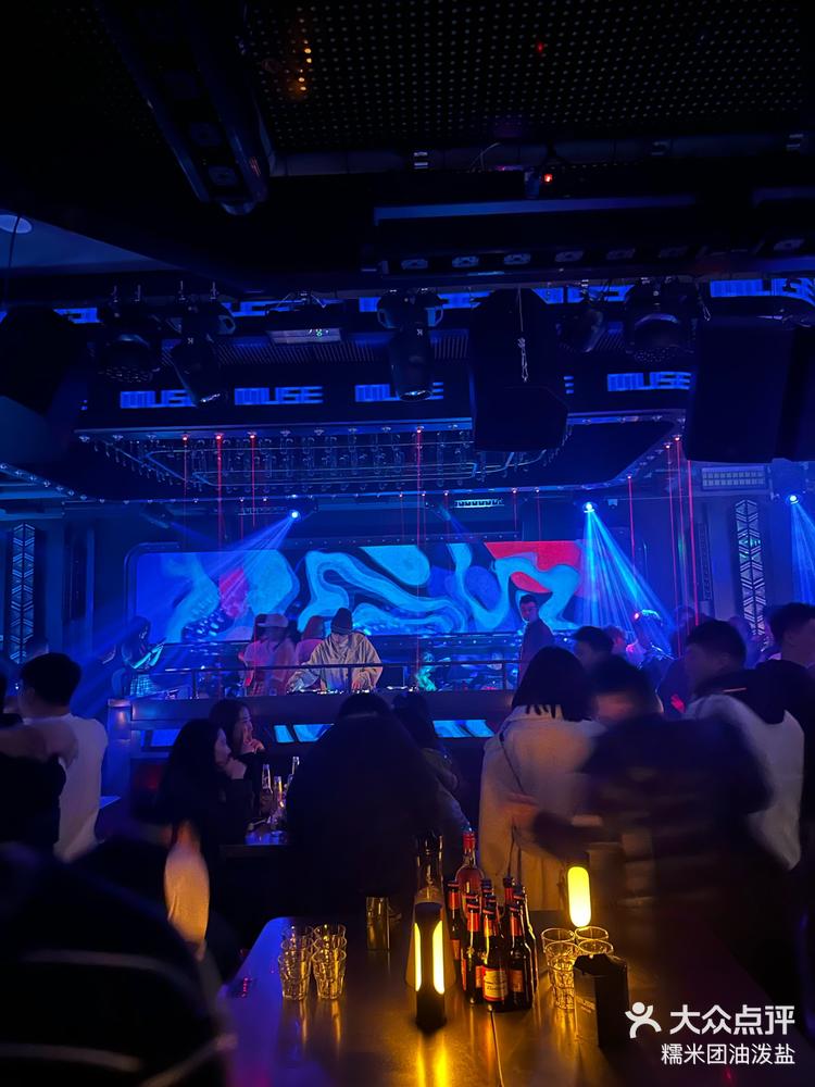 武汉顶级夜店又开新店了