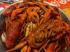 -李双猪·小龙虾·烧烤·羊肉煲(乐山店)