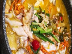 -山城外·非遗酸菜鱼(蜀都万达店)