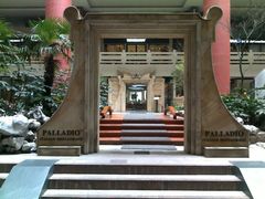 -上海波特曼丽思卡尔顿酒店