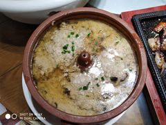 -黄泥岗·地道湖北菜(奥特莱斯店)