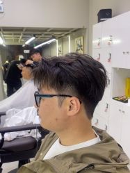 -尤司男士国潮理发馆