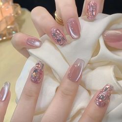 -悦指间美甲美睫