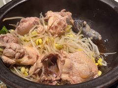 -云海肴·汽锅鸡·云南菜(天山百盛优客店)