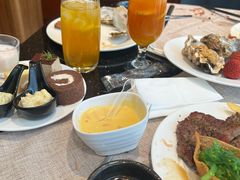 -东方红海鲜百汇(国际大厦店)