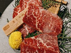 -山川小町·极番烧肉(新地假日广场店)
