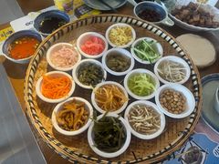 -包整·丝娃娃(一览甲秀楼风景店)