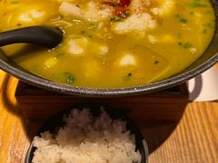 -苗小坛番茄酸汤鱼(南通海门龙信广场店)