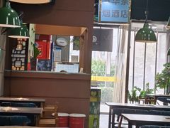 -超越炭火牛蛙火锅鸡(河东店)