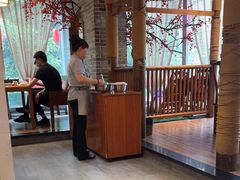 -万重锦·人文川菜馆(骡马市店)