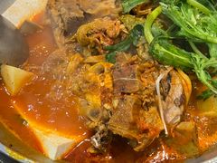 土豆脊骨锅-喇喇排骨火锅·传统韩式脊骨汤(望京西园总店)