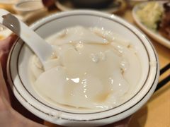 -鹏城人家海鲜酒家·23年老字号(较场尾店)