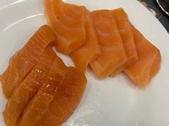 -金马门国际美食百汇(珞喻路店)