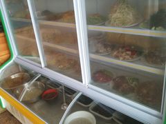 -华龙特色大骨鸡农家菜馆