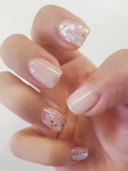 -孔雀手美甲美睫护理