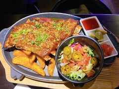 famous案板猪肋排-Famous肥猫墨西哥音乐餐吧(五棵松华熙LIVE店)