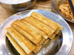 -白翔甜食店