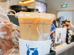 陨石生椰拿铁-瑞幸咖啡(前海卓越时代广场店)