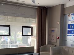 -咿呀口腔(光谷分院)