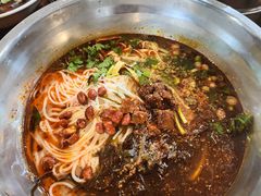 -王菊美食街·王菊面馆(总店)