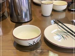 -何氏排骨(左家塘店)