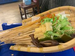 -马路边边串串香形象店(磐石路店)