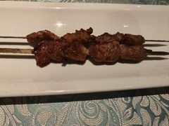 买买提烤肉(羊肉串)-巴扎美食·新疆菜·西域歌舞表演餐厅(新疆大厦店)