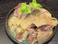 -古都历食南京菜·烤鸭·鸭血粉丝·汤包(南京博物院店)