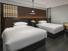 -铂尔登智慧酒店(南山西丽地铁站店)