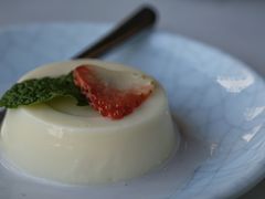 椰子奶冻-曼谷靠山街