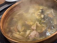 -阿山卓·野生菌火锅·纳西火塘烤肉