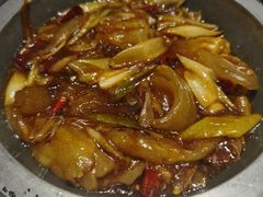 京葱牛筋煲-老人和饭店(淮海中路店)