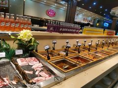 -鼎食汇炭火海鲜烤肉自助