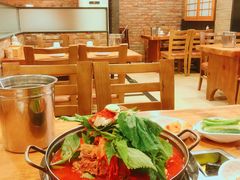 -喇喇排骨火锅·传统韩式脊骨汤(望京西园总店)