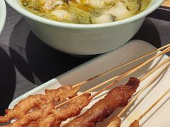 -回味鸭血粉丝汤(新城市广场店)