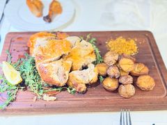 -LESCEDARS Brasserie Bistro香柏树