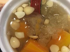 南北杏雪儿炖木瓜-添好运点心专门店(中环IFC店)