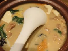 京城酥肉锅-四季民福烤鸭店(西单华威约饭街店)