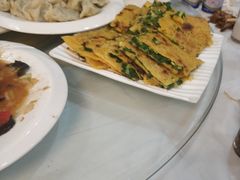 -鸿亨泰杂鱼馆(港馨家园店)