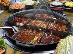 -乖嬢嬢重庆老火锅(南联店)