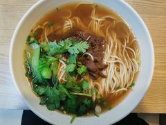 招牌小马牛肉面-小马牛肉面·牛骨熬制(南京博物院店)