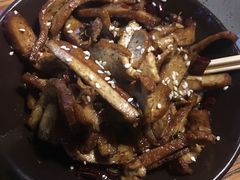 豆干-胡桃里乐队酒馆(鎏嘉码头店)