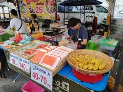 -周日夜市