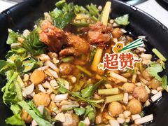 -钢管厂五区小郡肝串串香(奥克斯广场锦城万达店)